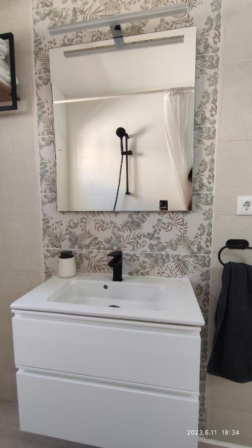 Rosalia Playa San Cristobal Wifi Netflix Apartman Almuñécar Kültér fotó